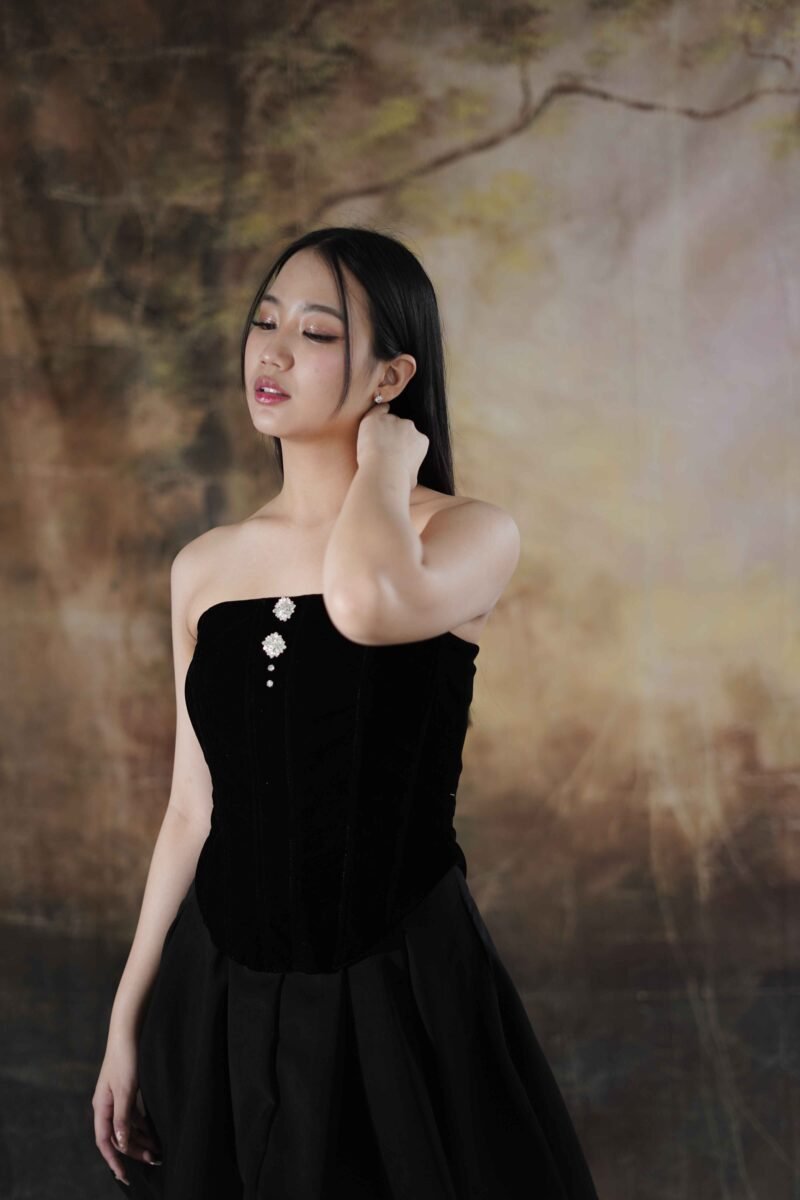 KLEITA OFFICIAL - REVERIE TOP