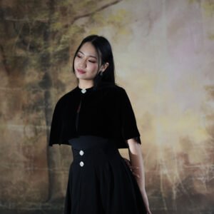 LEITA OFFICIAL - CLAUDE OUTER