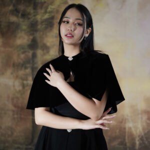 LEITA OFFICIAL - CLAUDE OUTER