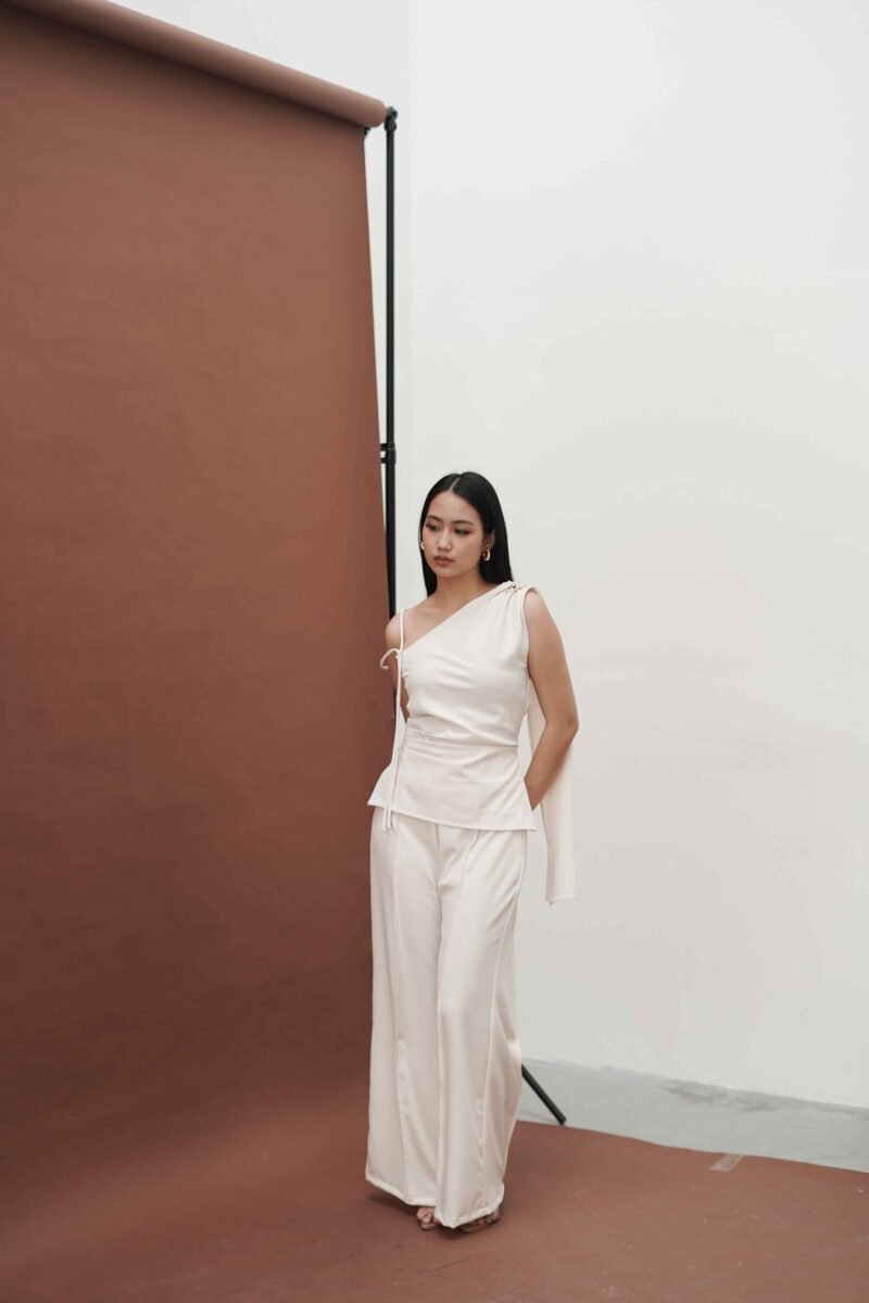 KLEITA BASIC - CARLISLE TOP