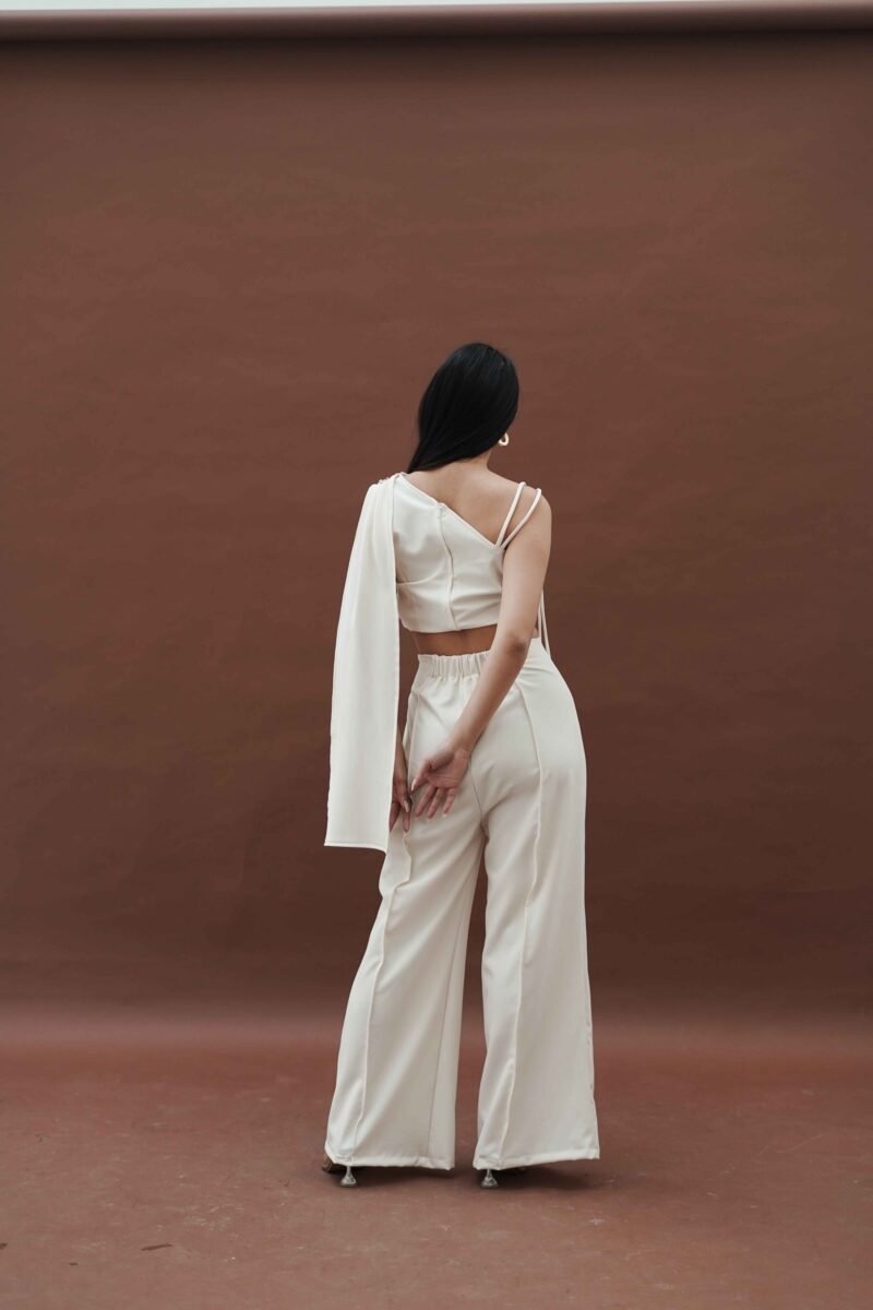 KLEITA BASIC - CARLISLE TOP