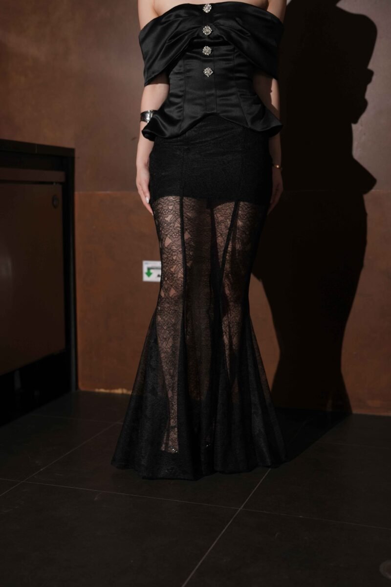 KLEITA OFFICIAL - QUEENS SKIRT